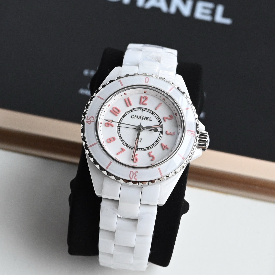 CHANEL J12 33mm