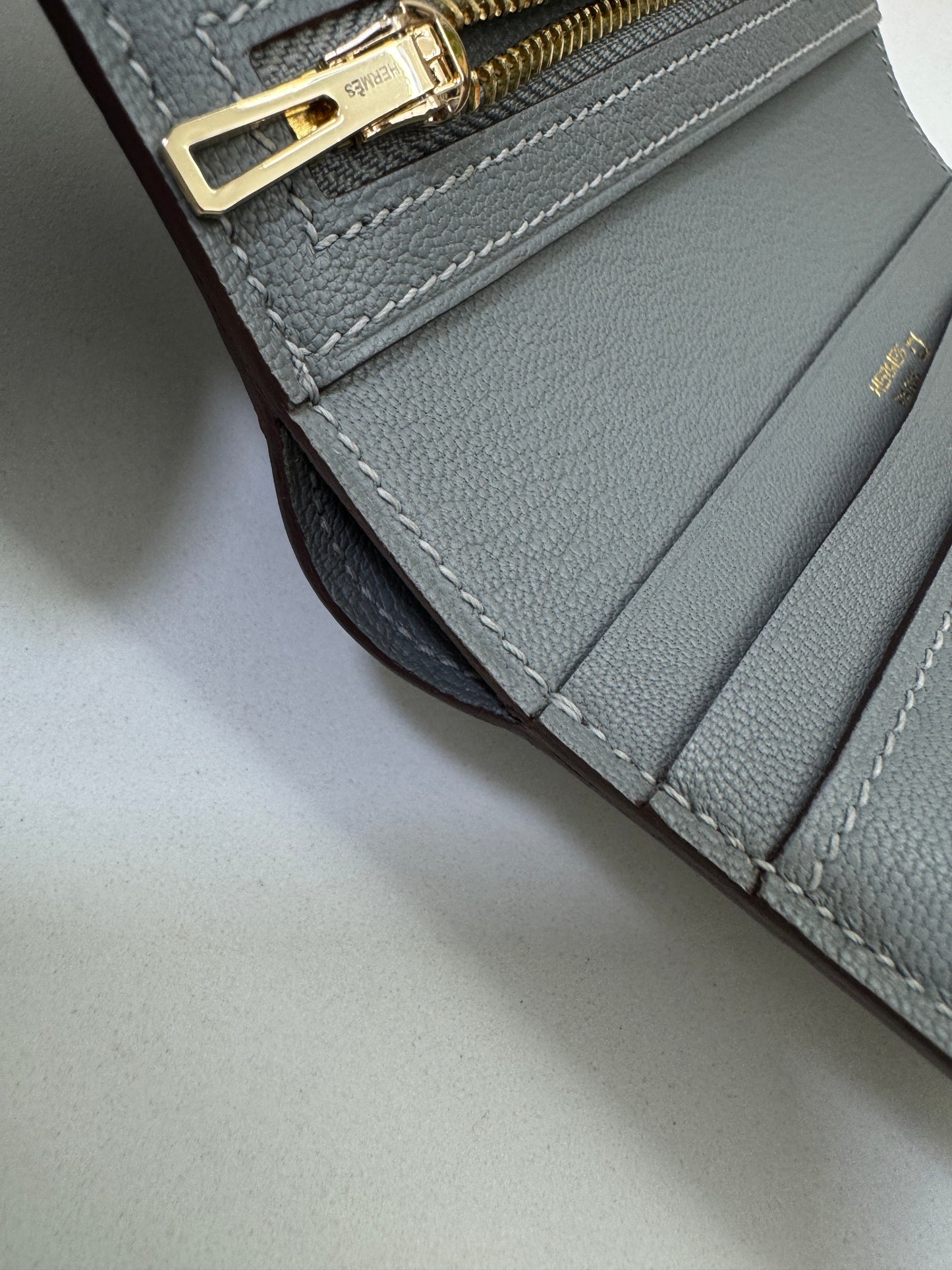 HERMES Bearn Compact Wallet 鱷魚皮珍珠灰金扣 Gris Perle Crocodile GHW