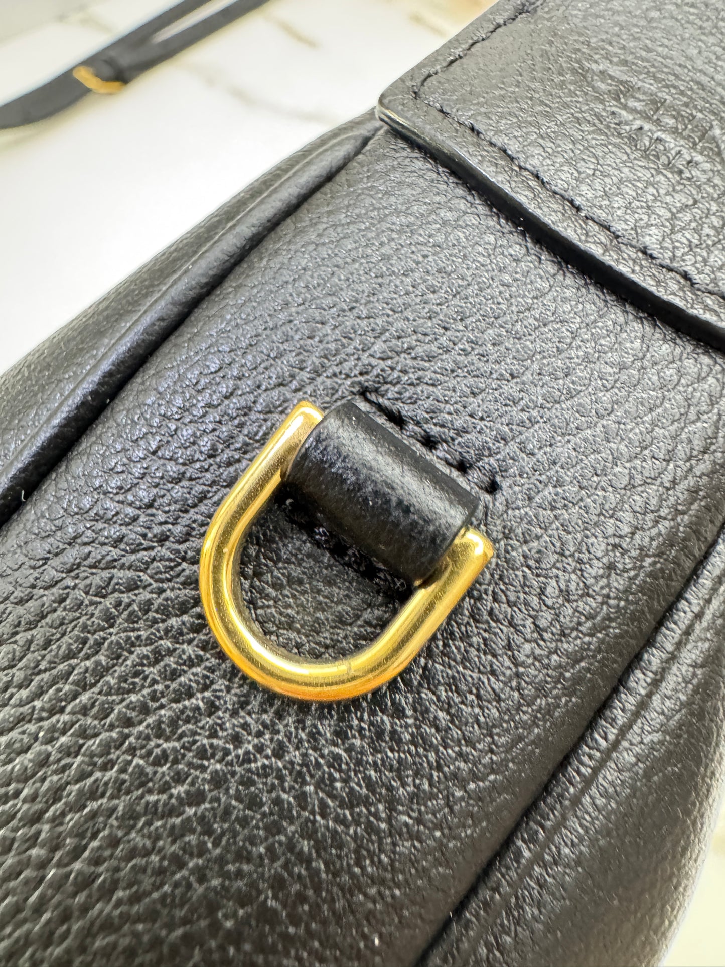 CELINE Teen Lulu Black