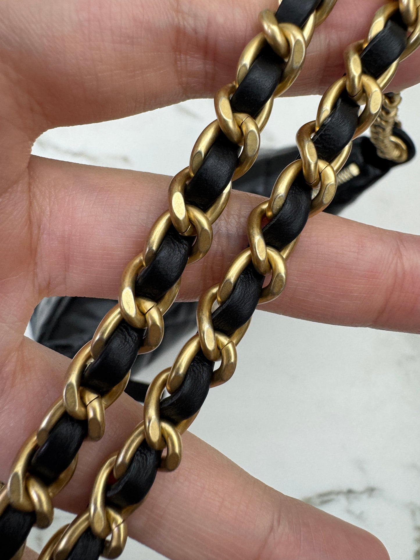 CHANEL 25S餃子腋下包 Hobo Bag