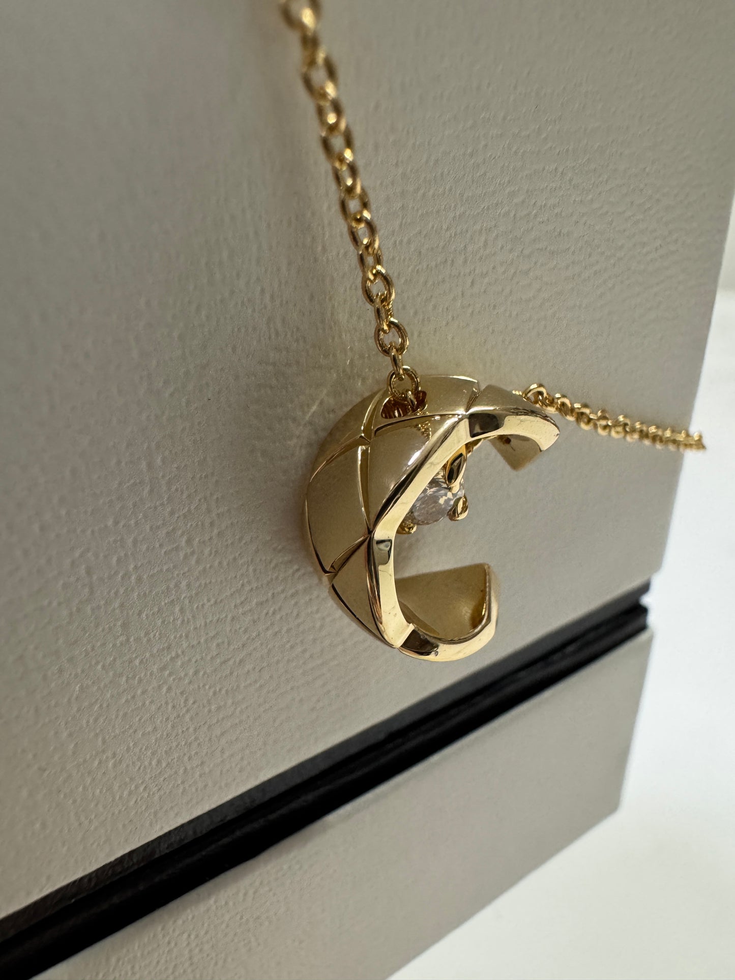 CHANEL Coco Crush 月亮項鏈 金色