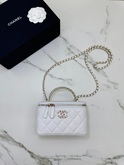 CHANEL 26S 交叉手柄長盒子 白色