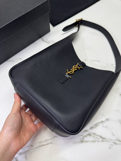 YSL LE 5 A 7 Hobo Small Black