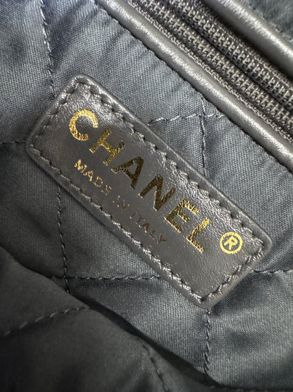 CHANEL 22Bag 小號 深灰色