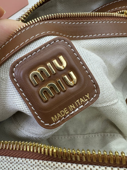 MIU MIU Beau 帆布