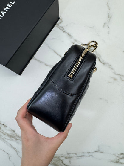 CHANEL 24K 金幣相機包 Medium