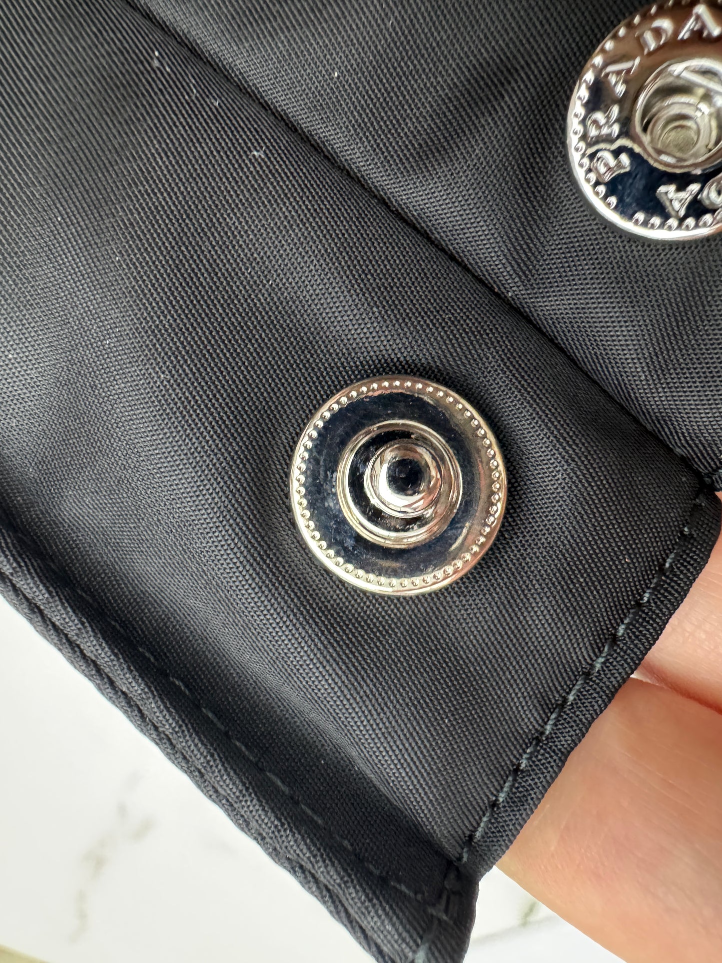 PRADA Cini 郵差包黑色 Medium