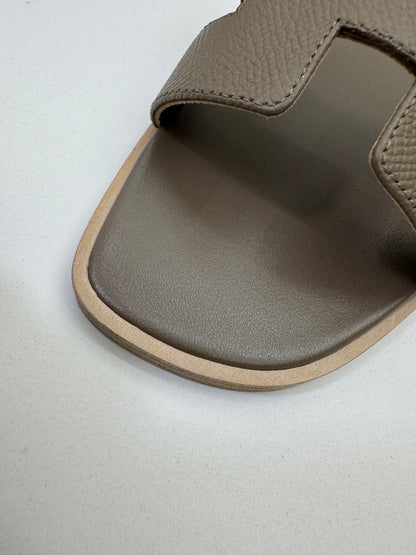 HERMES Oran 大象灰 Epsom