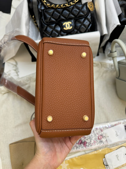 HERMES Mini Lindy 金棕金扣 Gold TC GHD