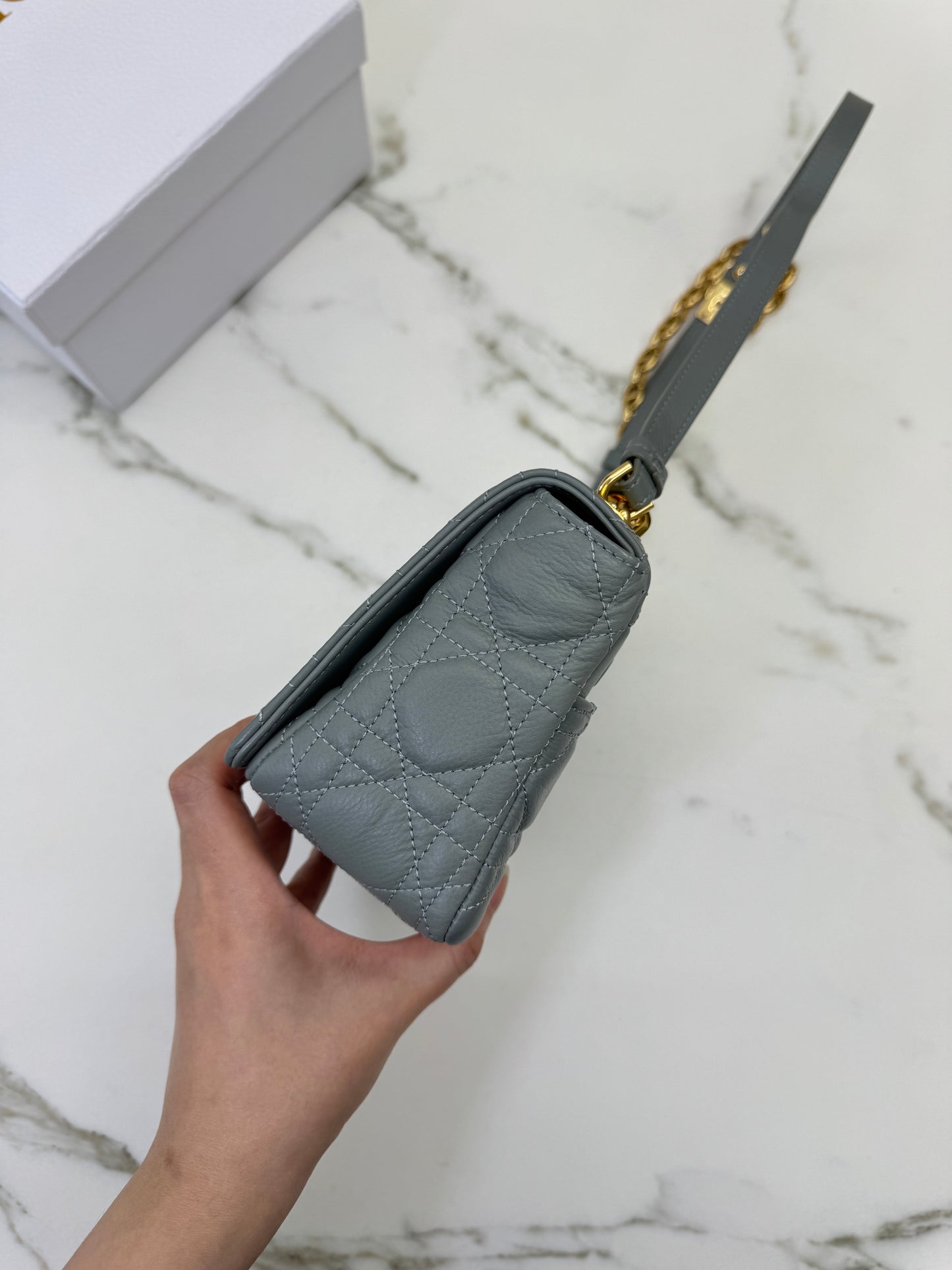 DIOR Caro Small 石灰色