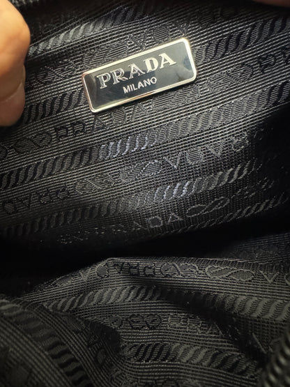 PRADA Re-nylon Hobo 舊版