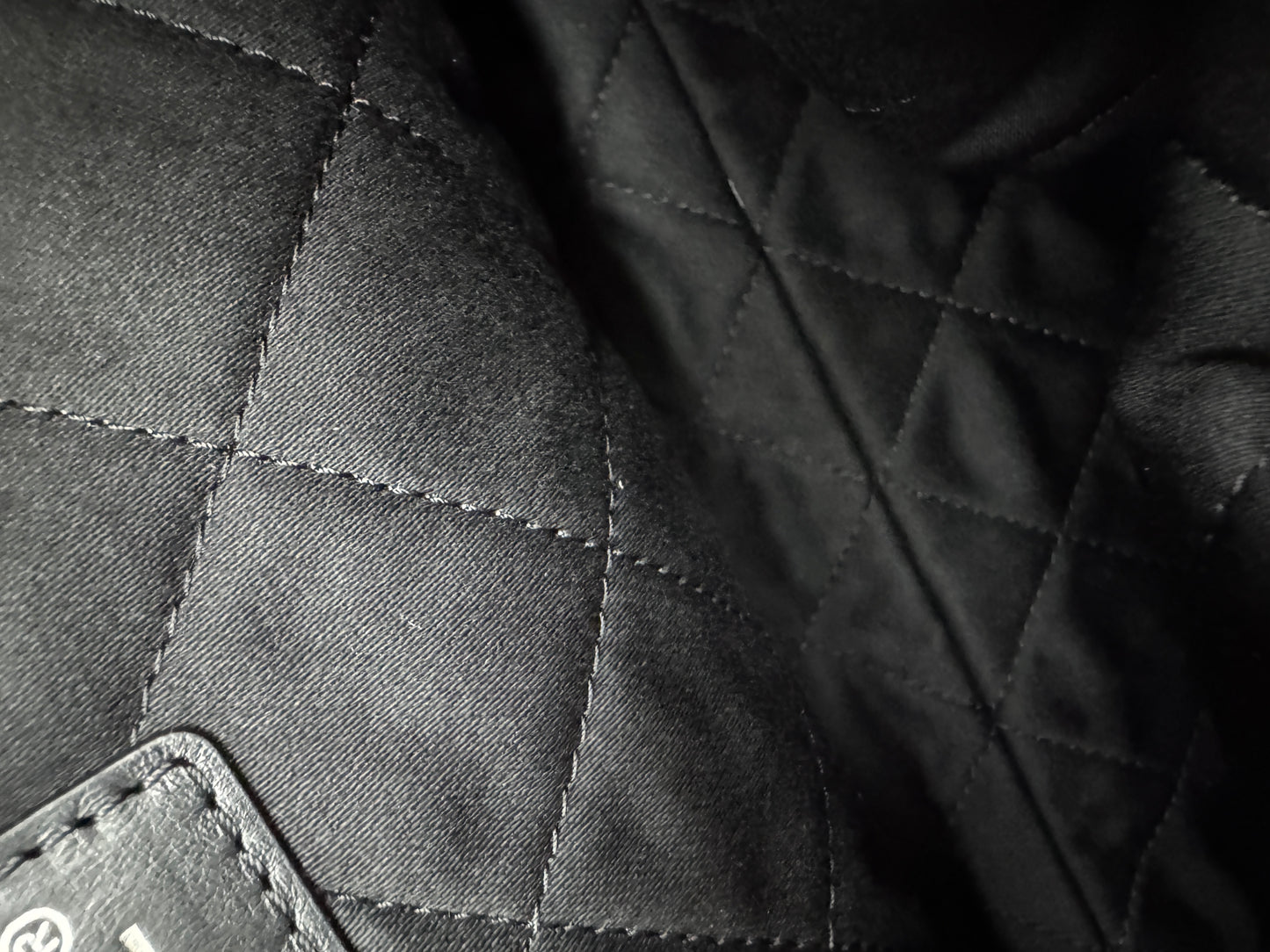 CHANEL 22Bag 黑銀 Small