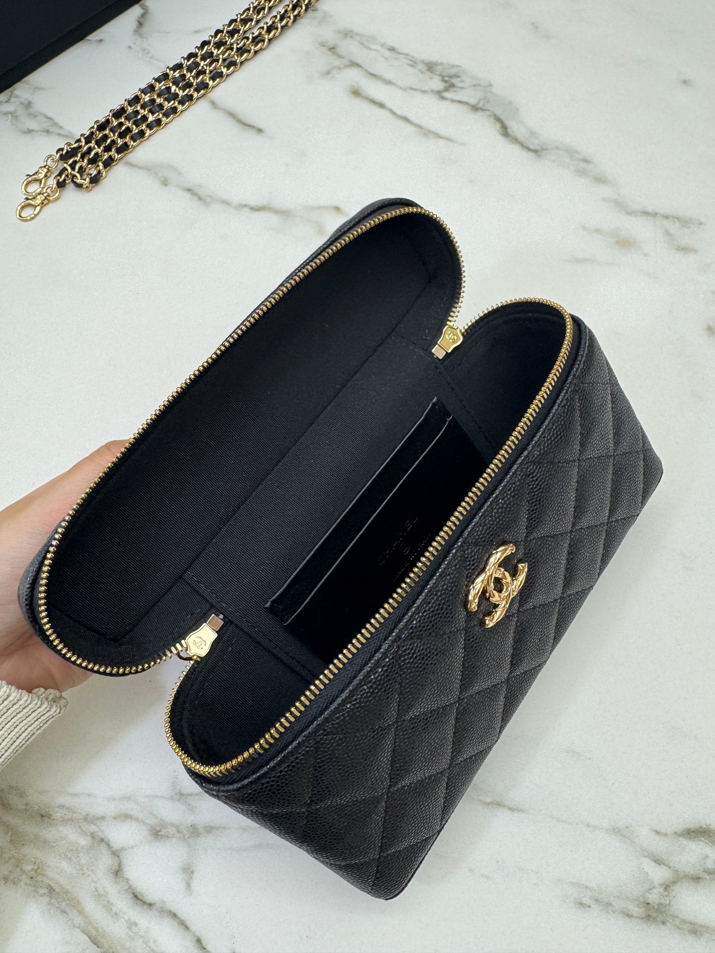 CHANEL 26C 菱格紋Logo LP盒子包