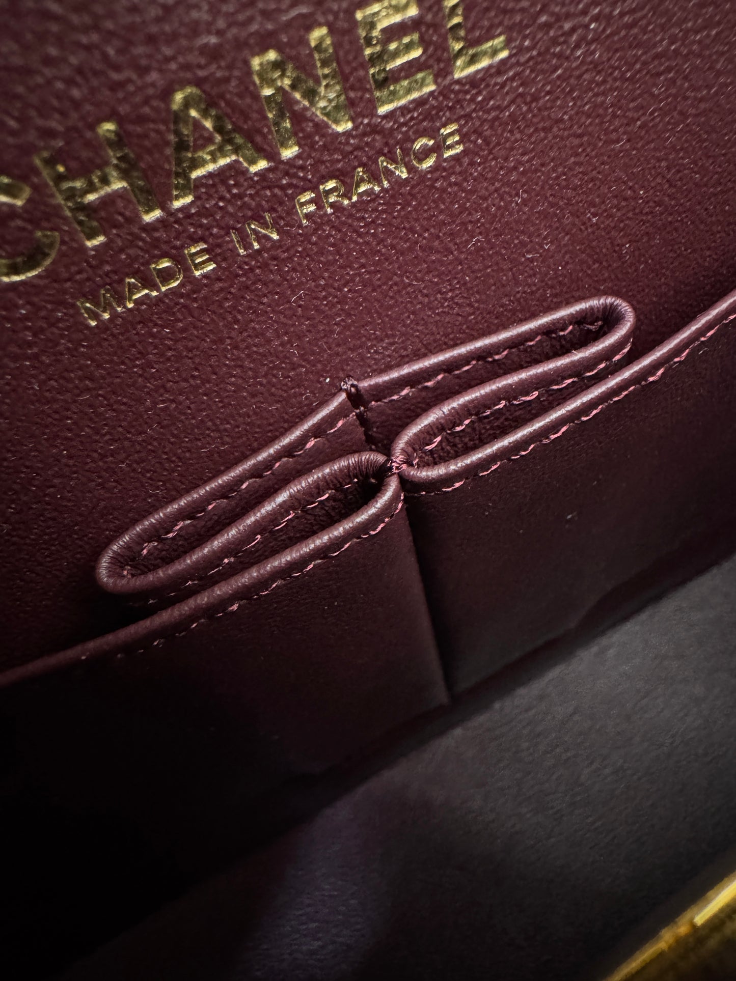 CHANEL CF25 Medium 黑金羊