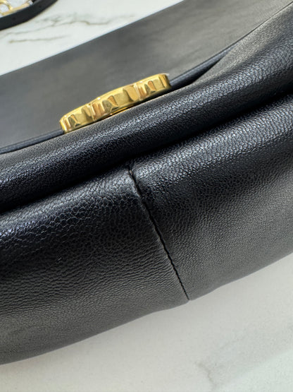 CELINE Soft Triomphe Half Moon 黑色