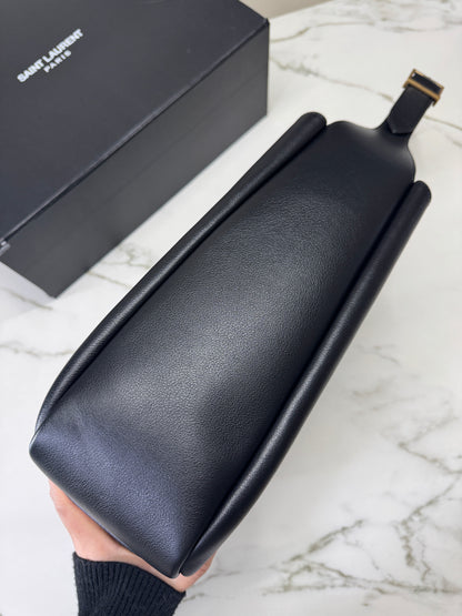 YSL LE 5 A 7 Hobo Large