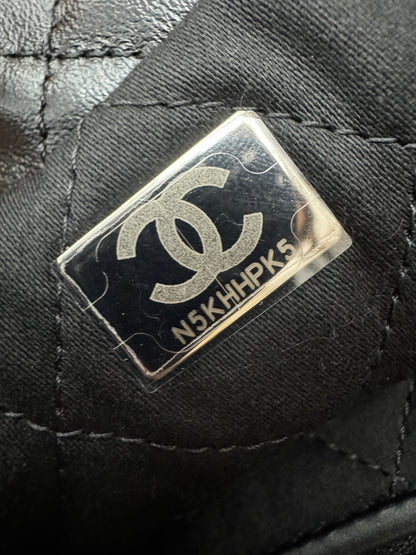 CHANEL 22Bag 黑銀 Medium