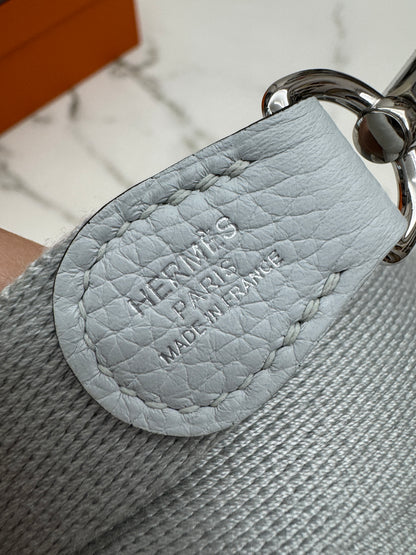 HERMES Mini Evelyne 霧霾藍銀扣 T0 Bleu Brume PHW