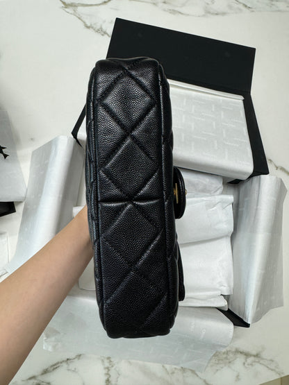 CHANEL 24P粗皮鏈hobo Jennie同款