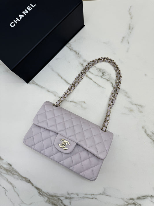 CHANEL 21S 淺粉紫 Classic Flap Small CF23 Liliac