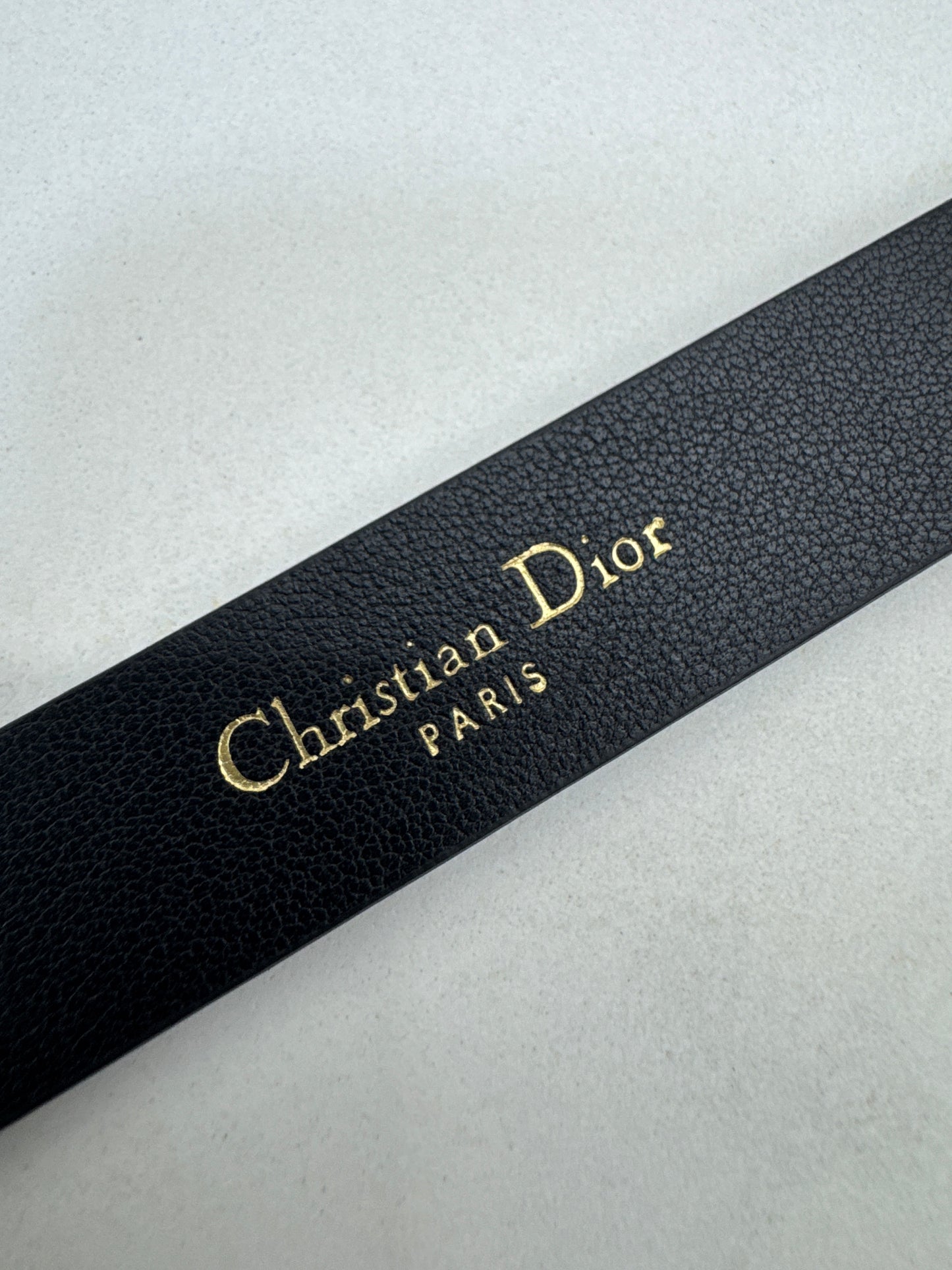 DIOR 珍珠CD扣皮帶