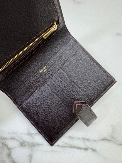 HERMES Bearn Wallet 亮面灣鱷 巧克力色 金扣 Porosus Crocodile Chocolate GHW