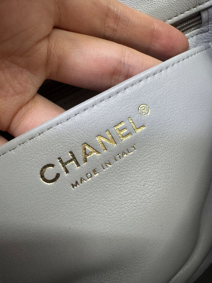 CHANEL Mini CF Handle 25P 淺灰色羊皮