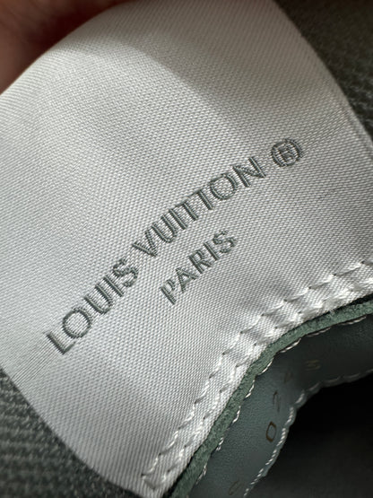 LV Trainer 25年灰牛仔