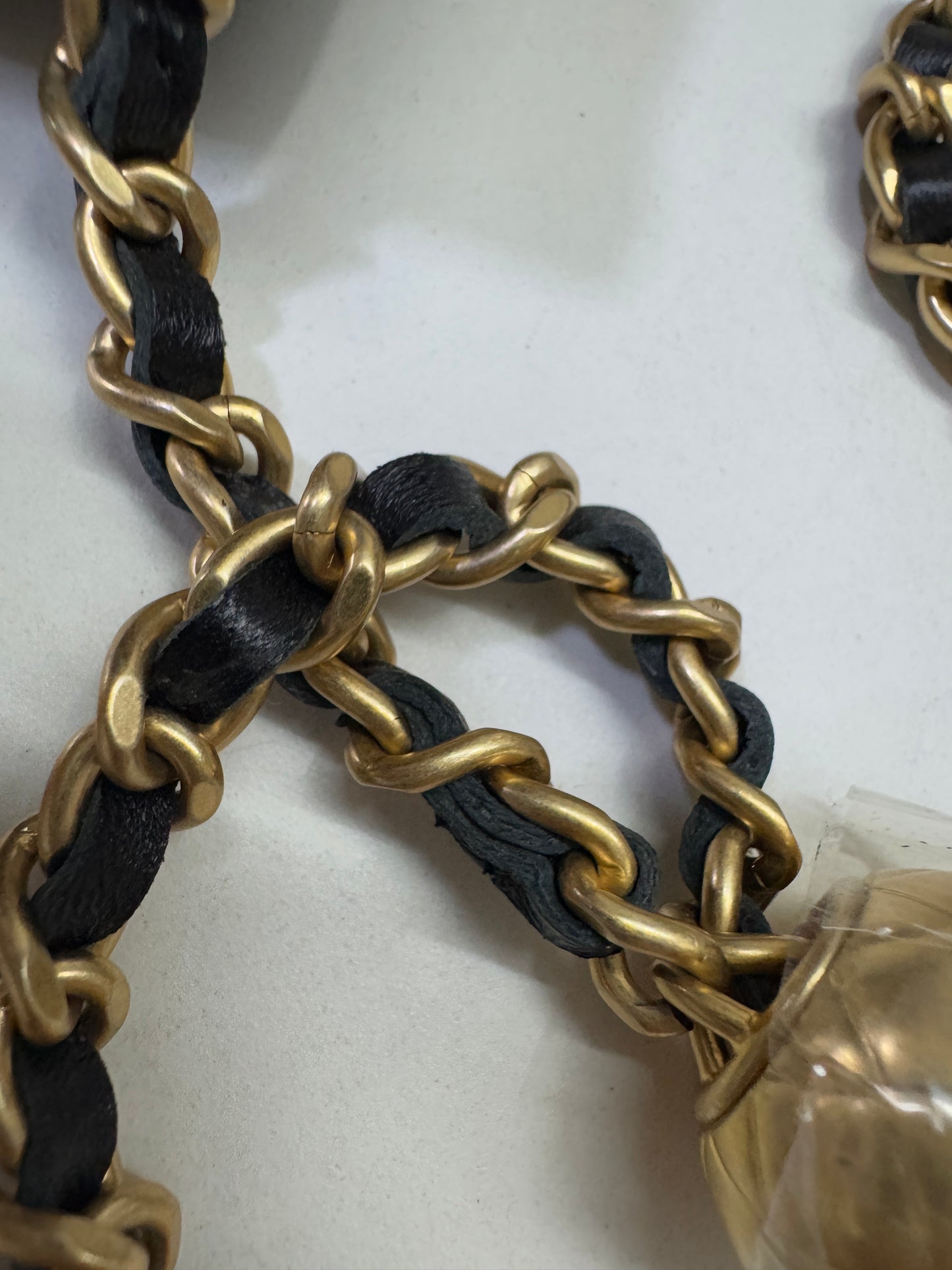 CHANEL 金球woc
