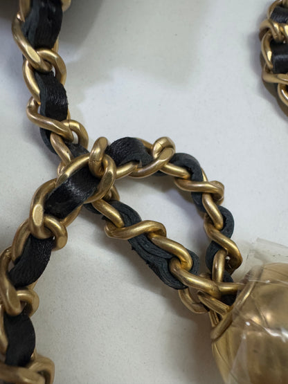 CHANEL 金球woc