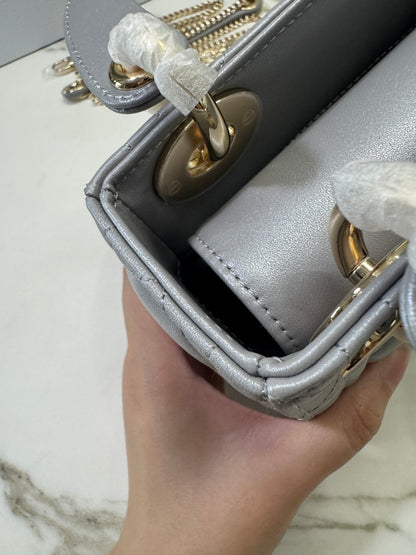 DIOR Lady Dior Mini 珠光灰