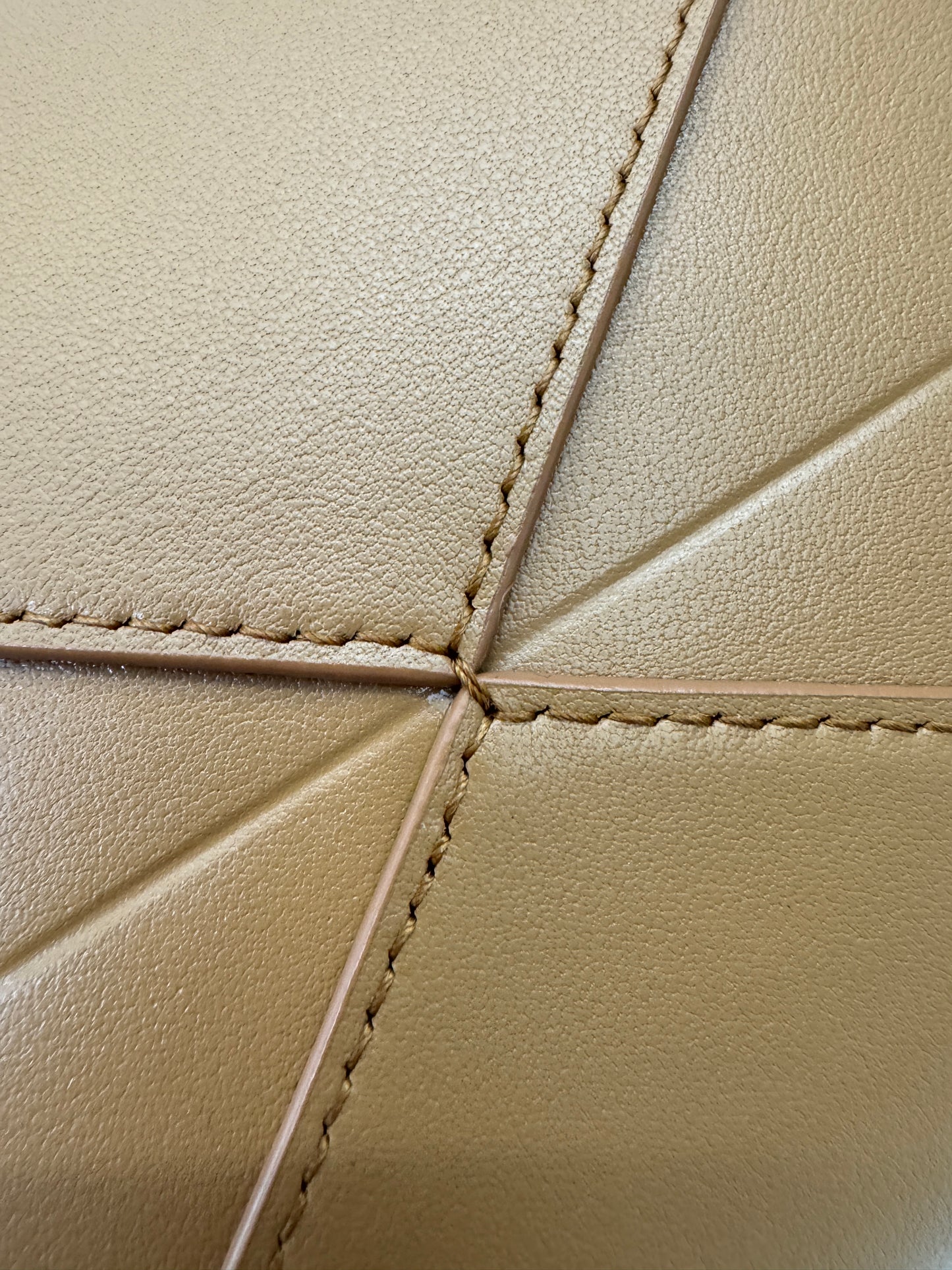 LOEWE Puzzle Fold Pouch Warm Dessert