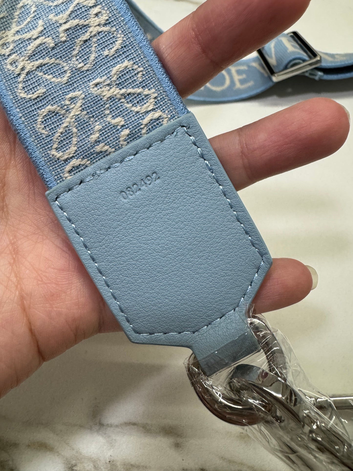 LOEWE Puzzle Small 天藍色