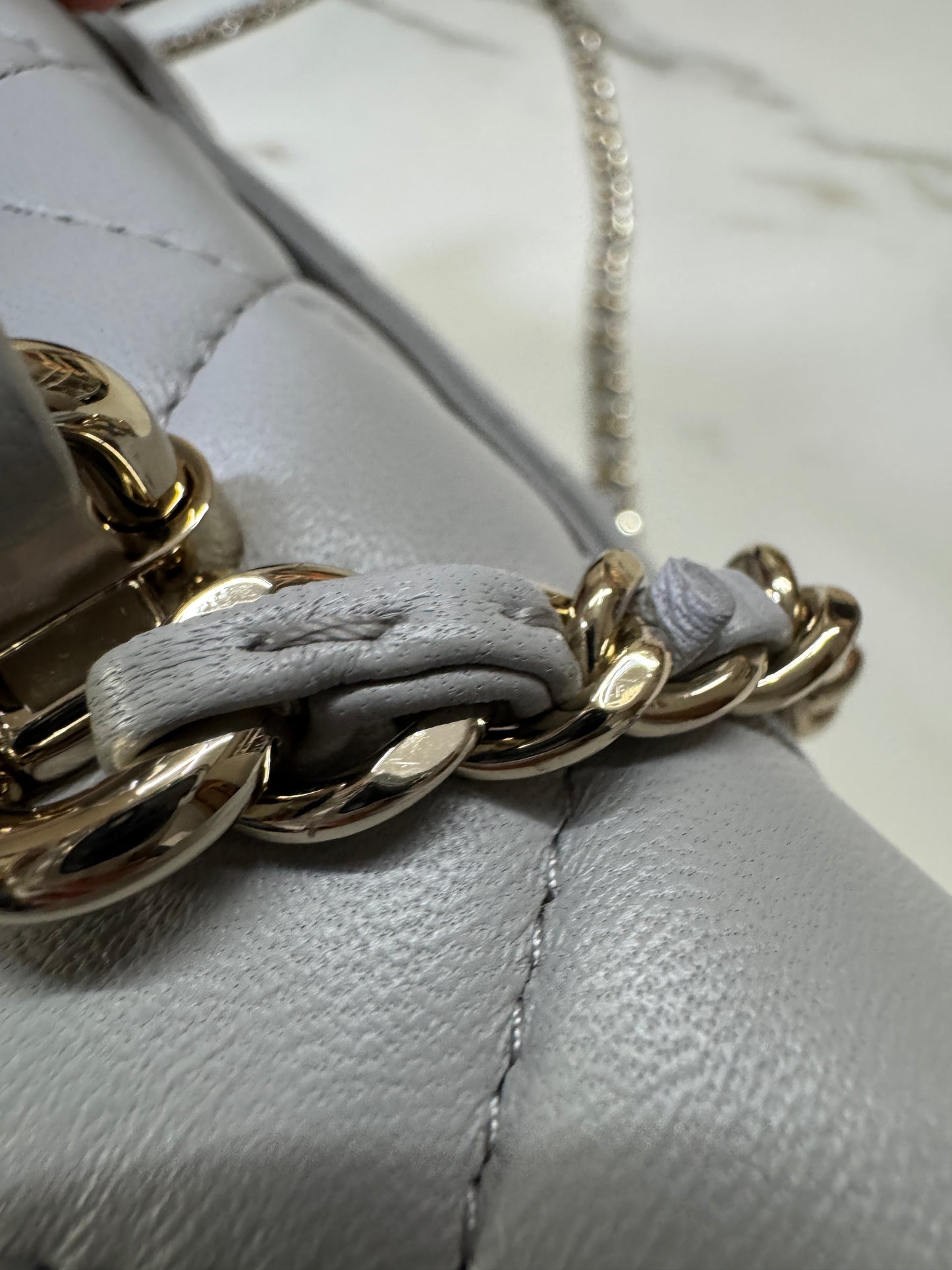 CHANEL Mini CF Handle 25P 淺灰色羊皮