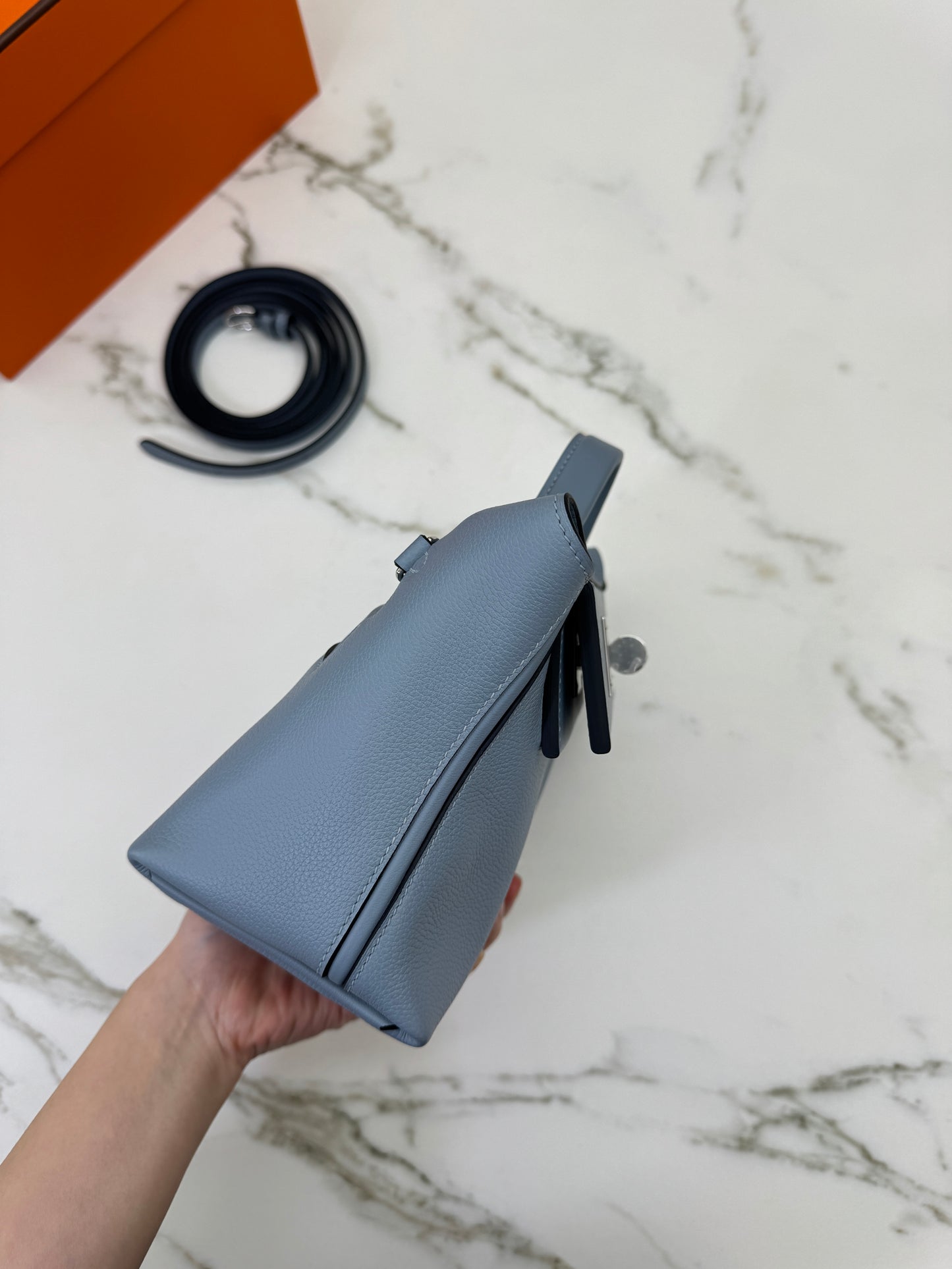 HERMES Mini 2424 亞麻藍銀扣 Evercolor Blue Lin PHW