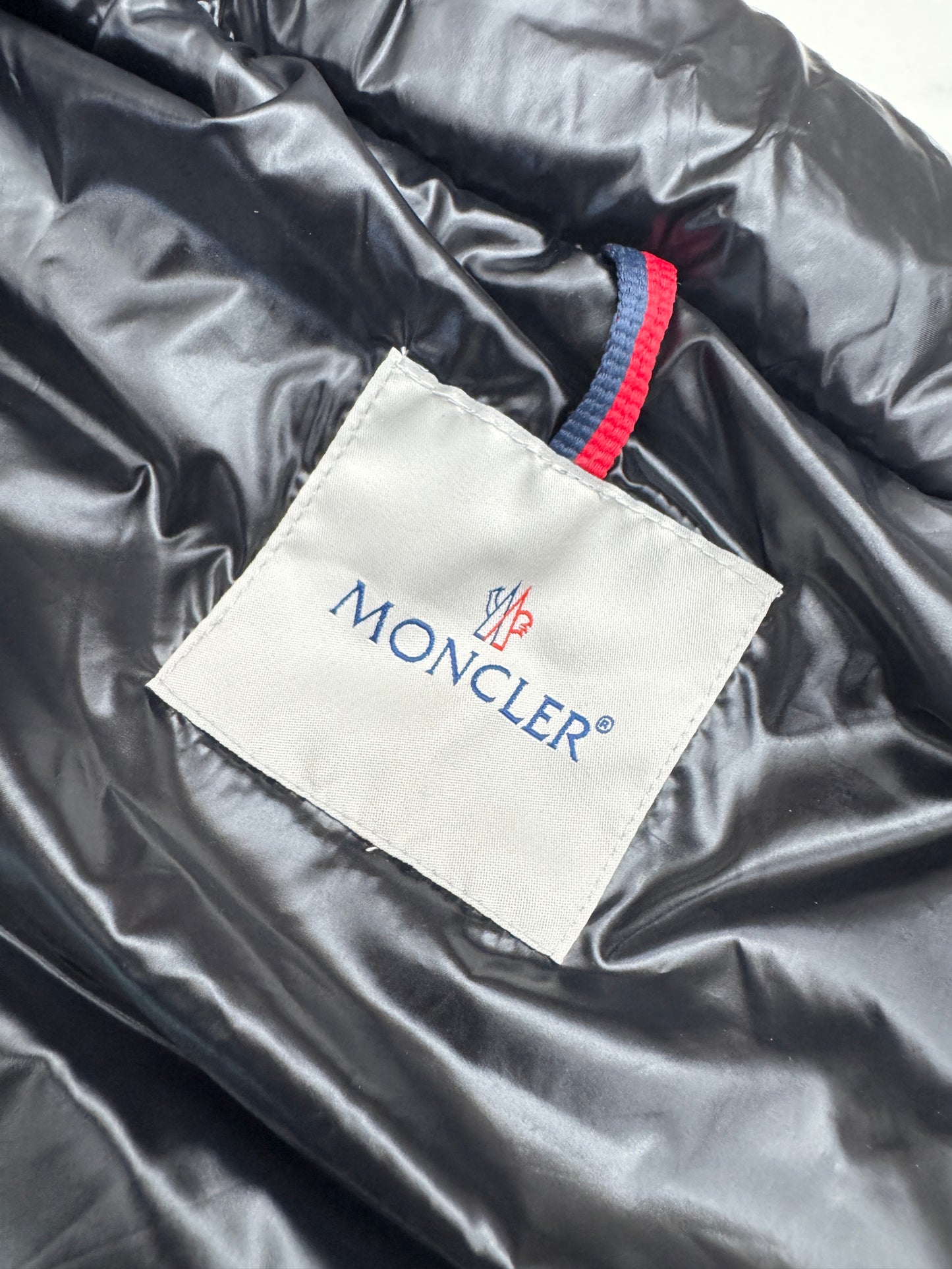 MONCLER Ghany Gilet 背心馬甲羽絨 Nylon Laque Down