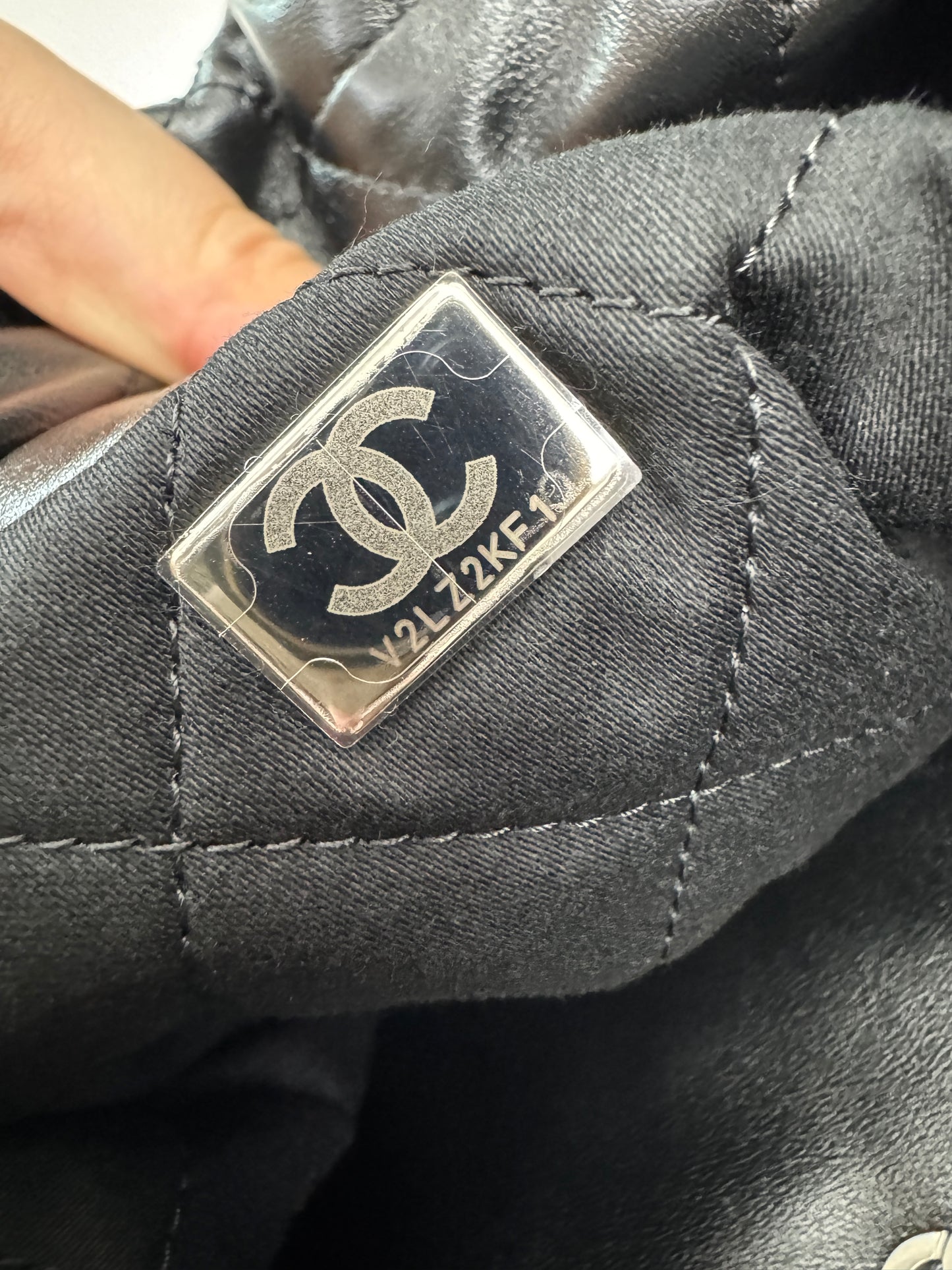 CHANEL 22Bag 黑銀 Small