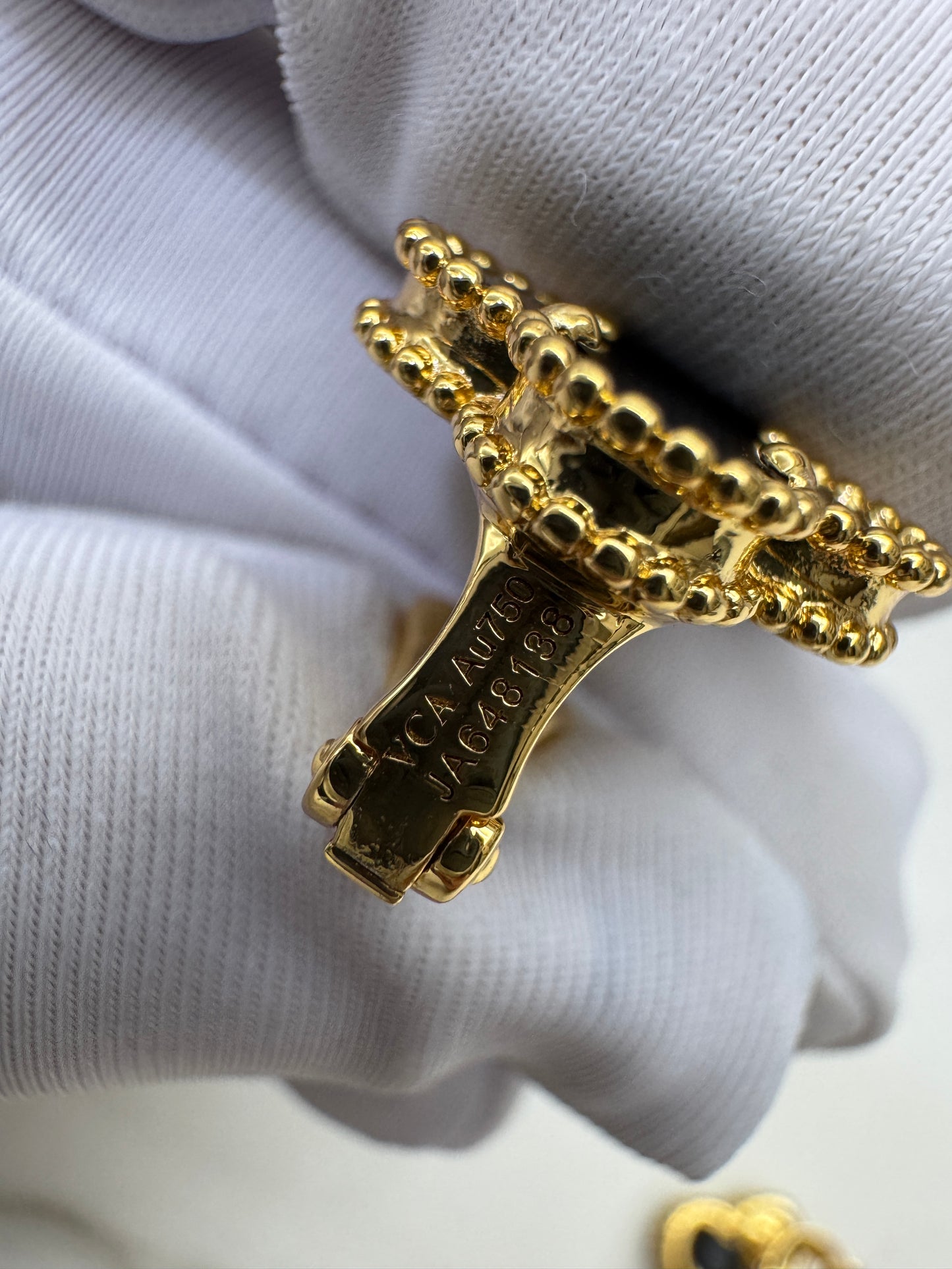 VCA Vintage Alhambra Earrings 黑玉髓