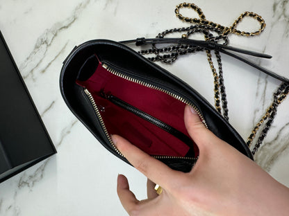 CHANEL Gabrielle 流浪Hobo Small 20cm