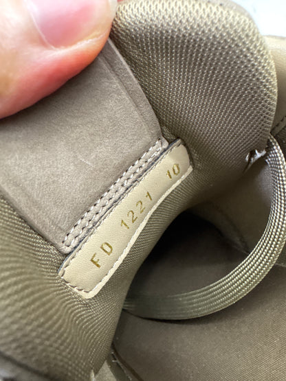 LV Trainer 大象灰 1AH618