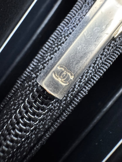 CHANEL 24B半鑽扣 加大零錢包 可放對摺紙幣