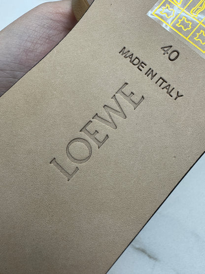 LOEWE Anagram Sandals 卡其棕