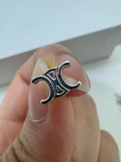 CELINE 銀色凱旋門耳釘