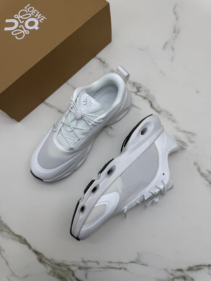 LOEWE X ON 8.0 Sneaker 白色
