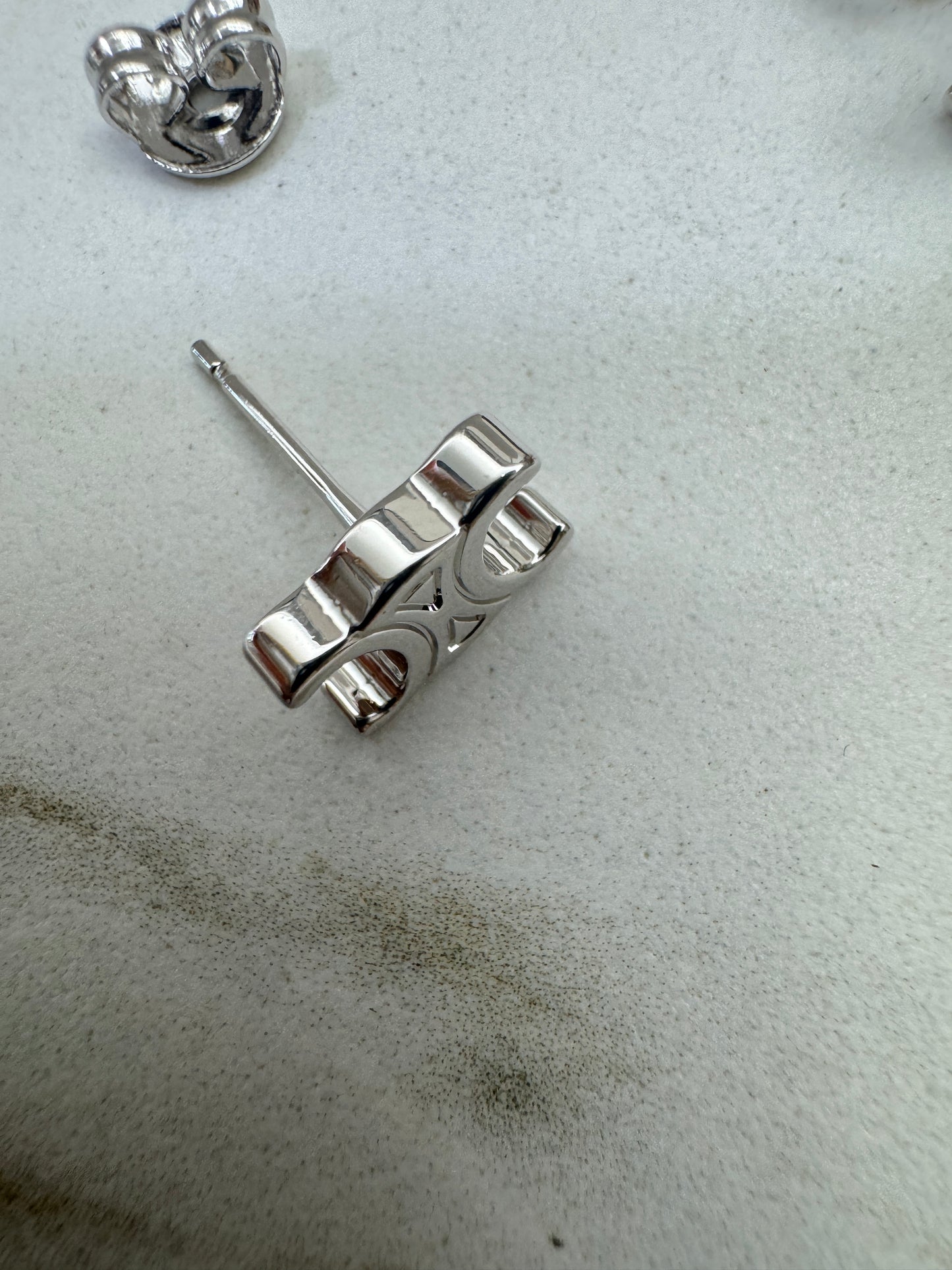 CELINE 銀色凱旋門耳釘