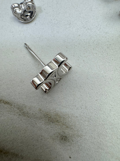 CELINE 銀色凱旋門耳釘