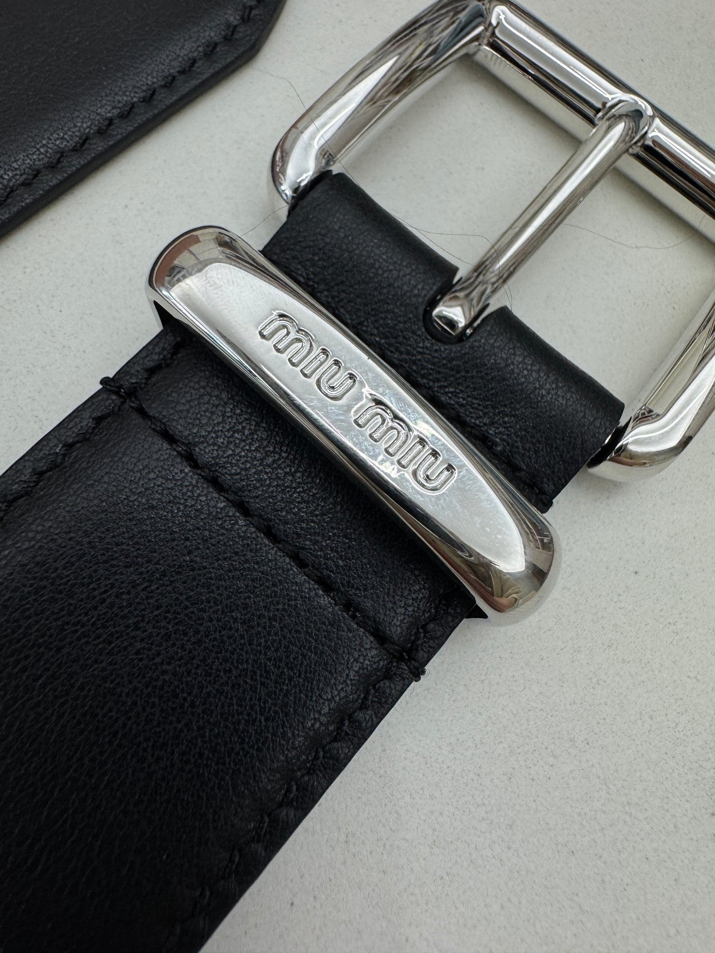 MIU MIU 黑銀皮帶 30mm