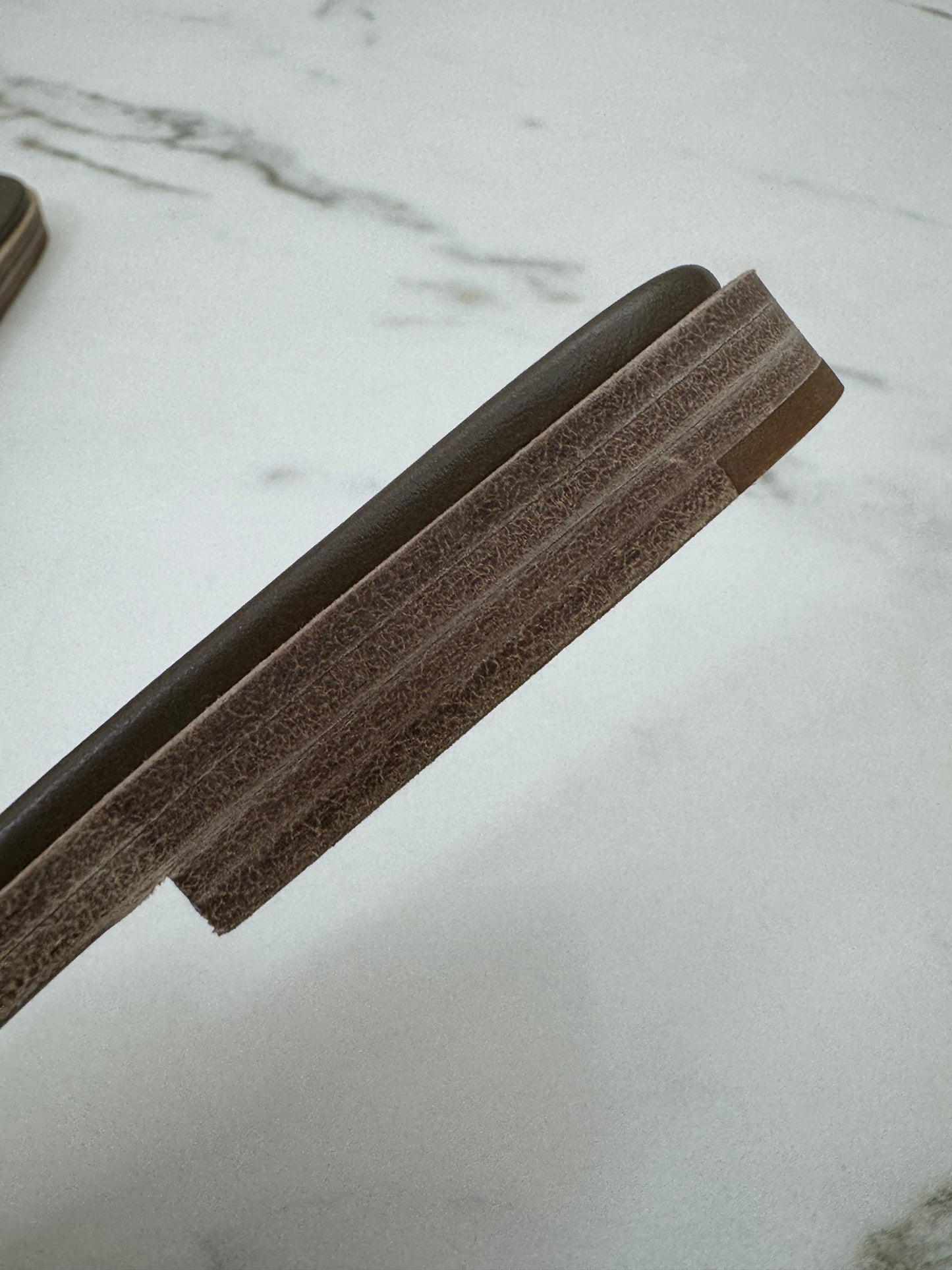 HERMES Oran 大象灰 Epsom