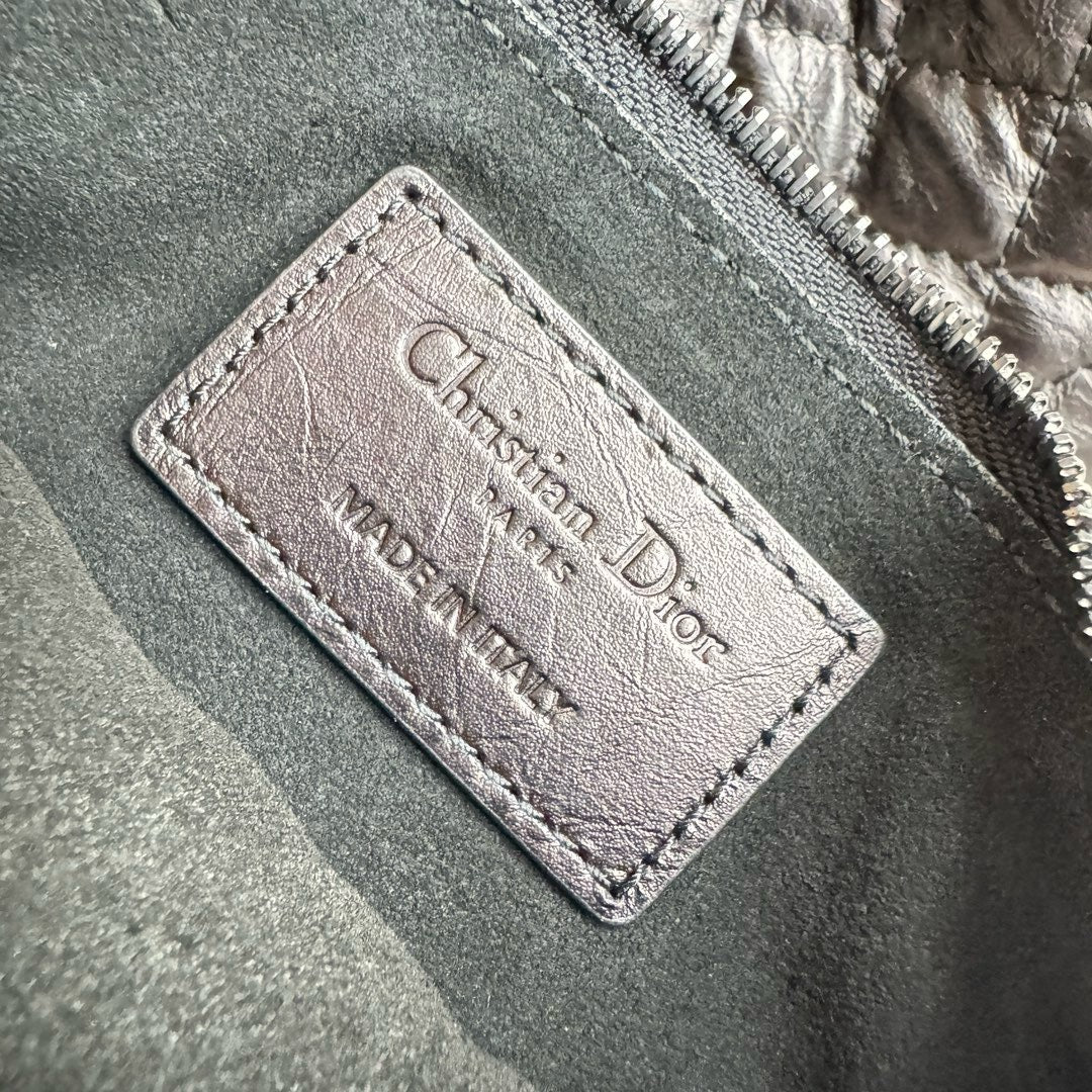 DIOR Toujours 皺褶牛皮 磨砂黑