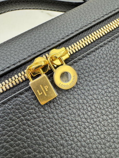 LORO PIANA Extra Pocket 19 黑金